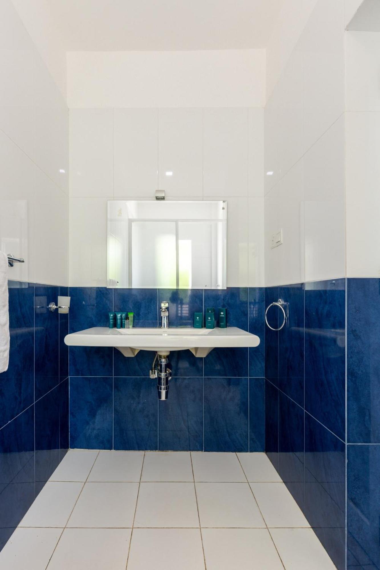 Royal Mount Hotel Dehiwala-Mount Lavinia Habitación foto